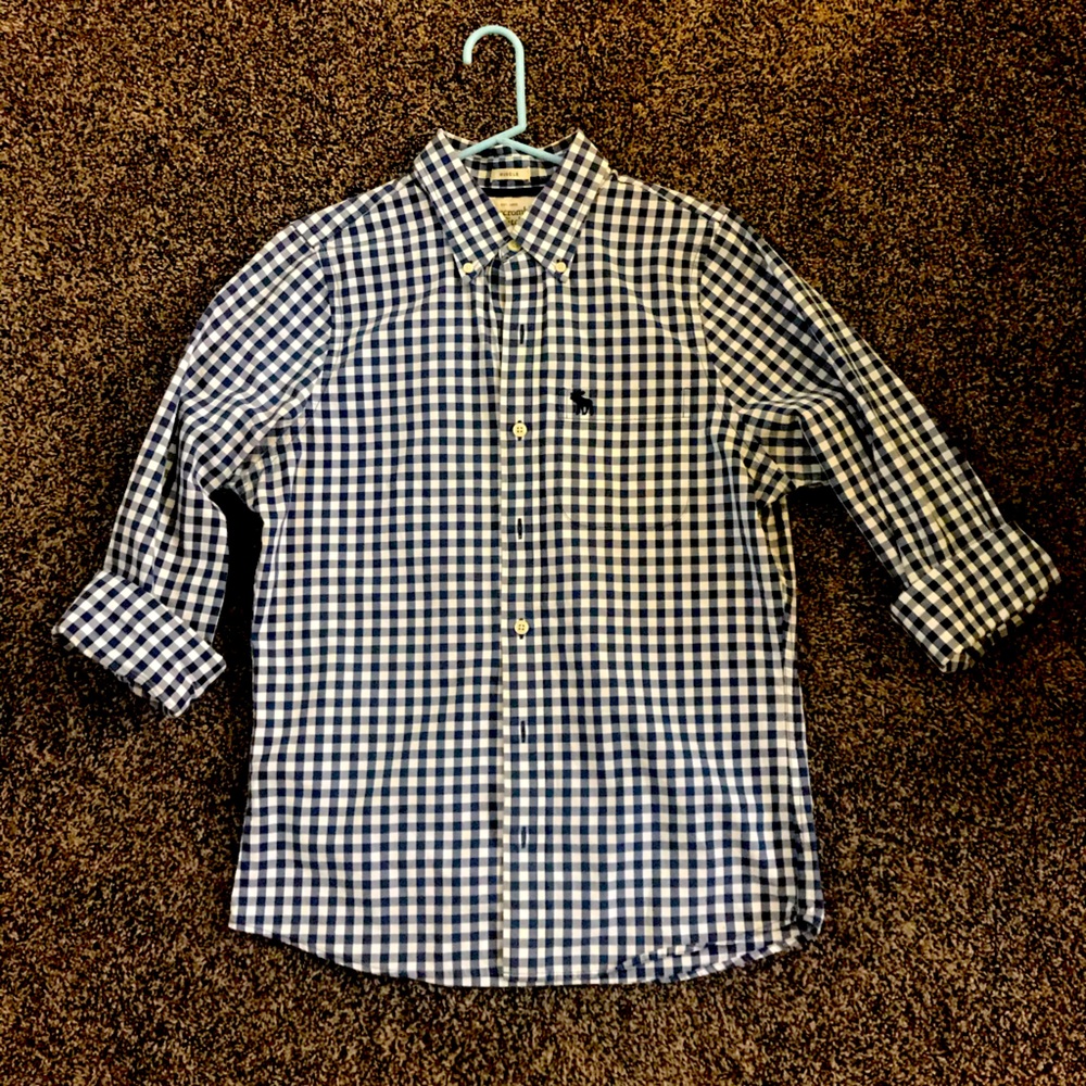 Long sleeve button down